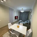 Luxe * Tirana