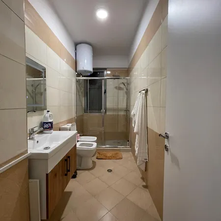 Luxe טיראנה