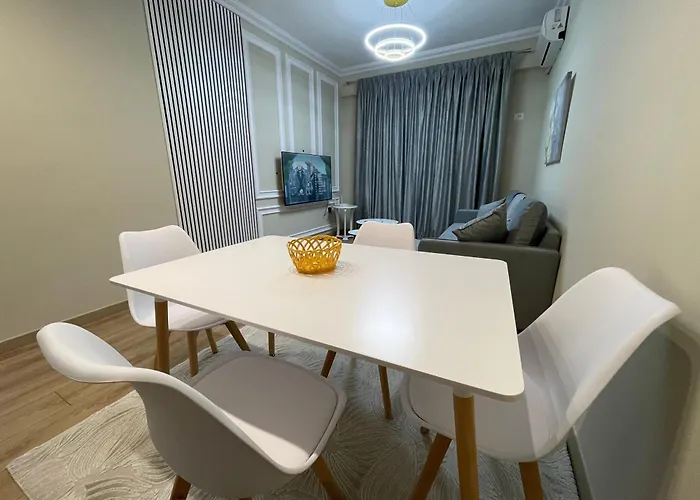 アパート Luxe ティラナ